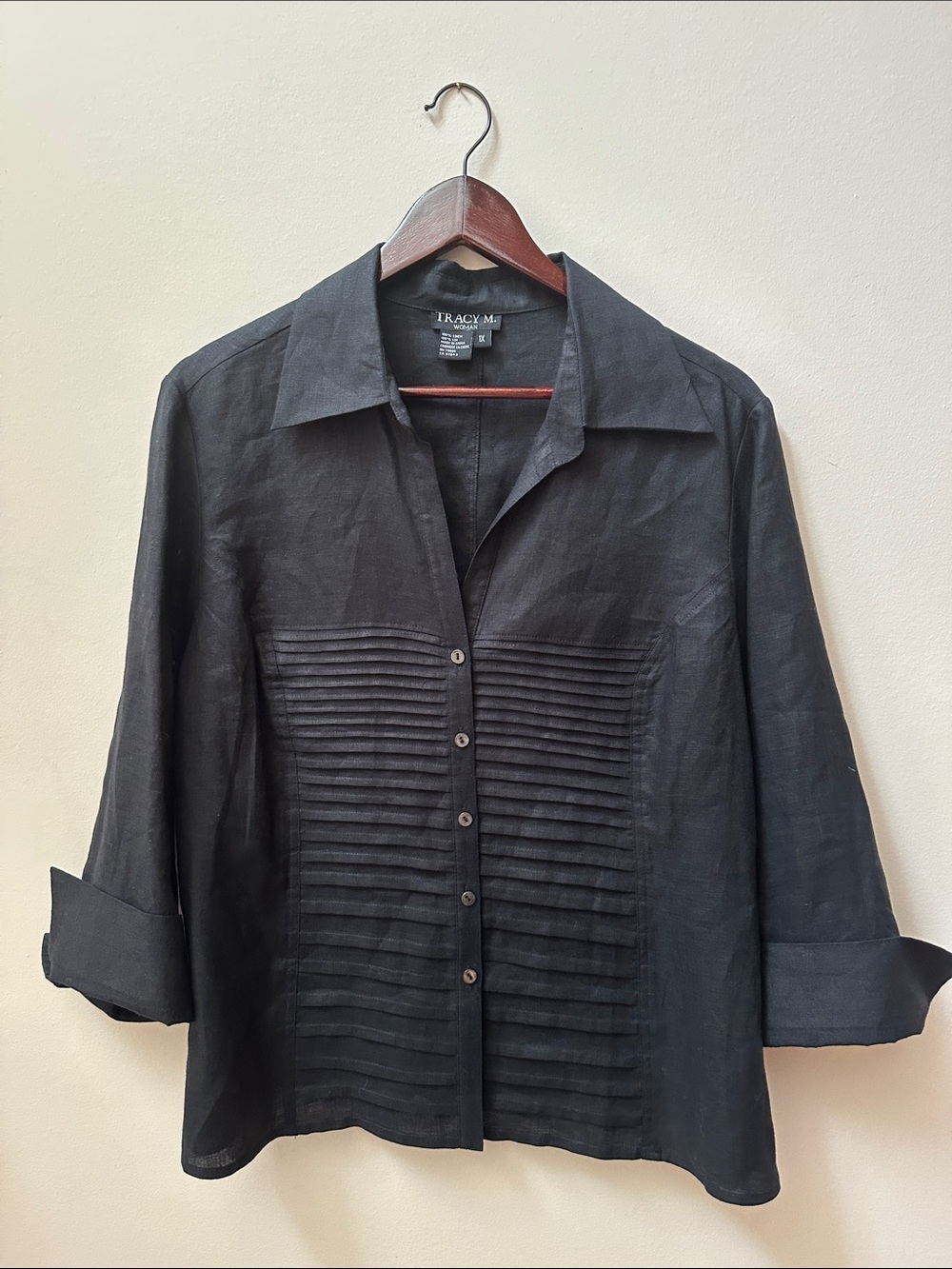 Crisp Linen Black Pleated Front Button-Down Shirt with Cuffed Sleeves